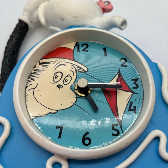 Dr. Seuss The Cat in the Hat Tabletop/Hanging Ceramic Unique Clock - Picture 13 of 16